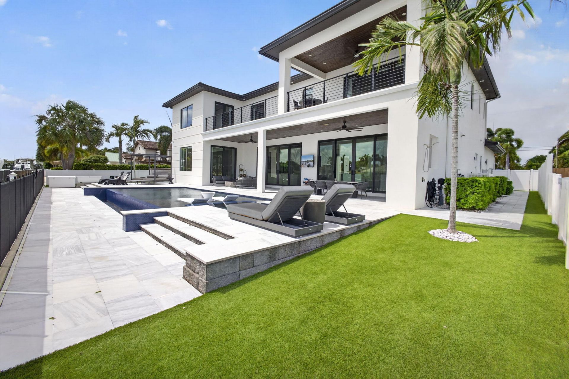 824 Shore Drive, North Palm Beach, FL 33408 Photo