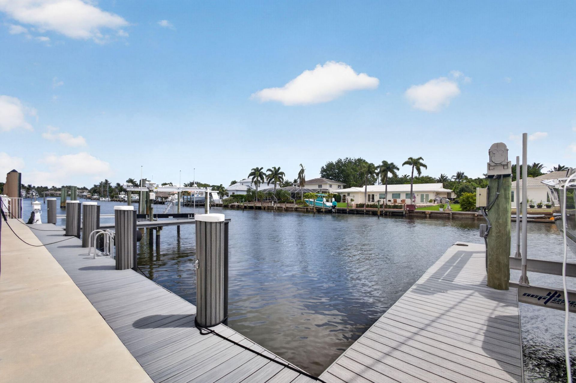 824 Shore Drive, North Palm Beach, FL 33408 Photo