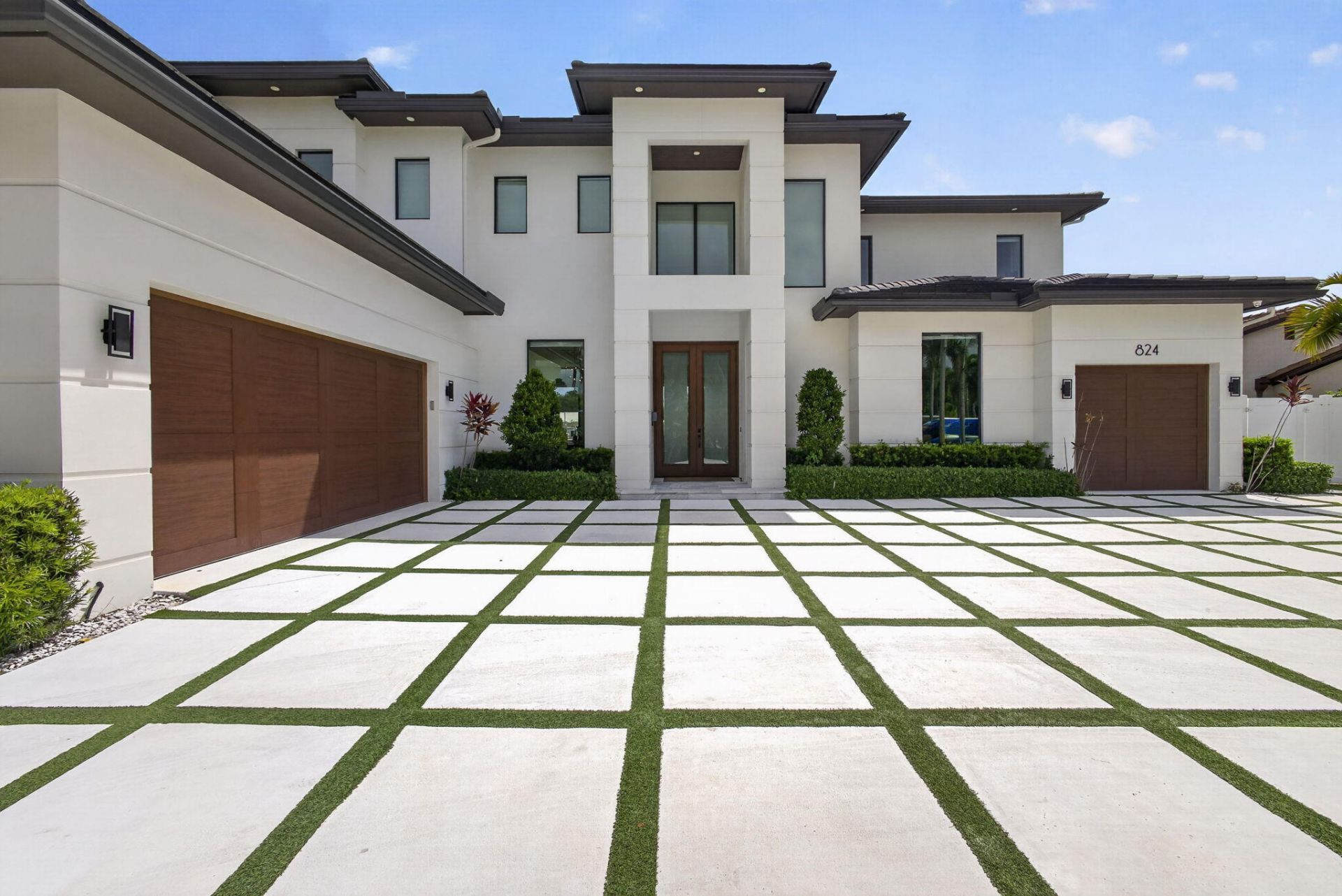 824 Shore Drive, North Palm Beach, FL 33408 Photo