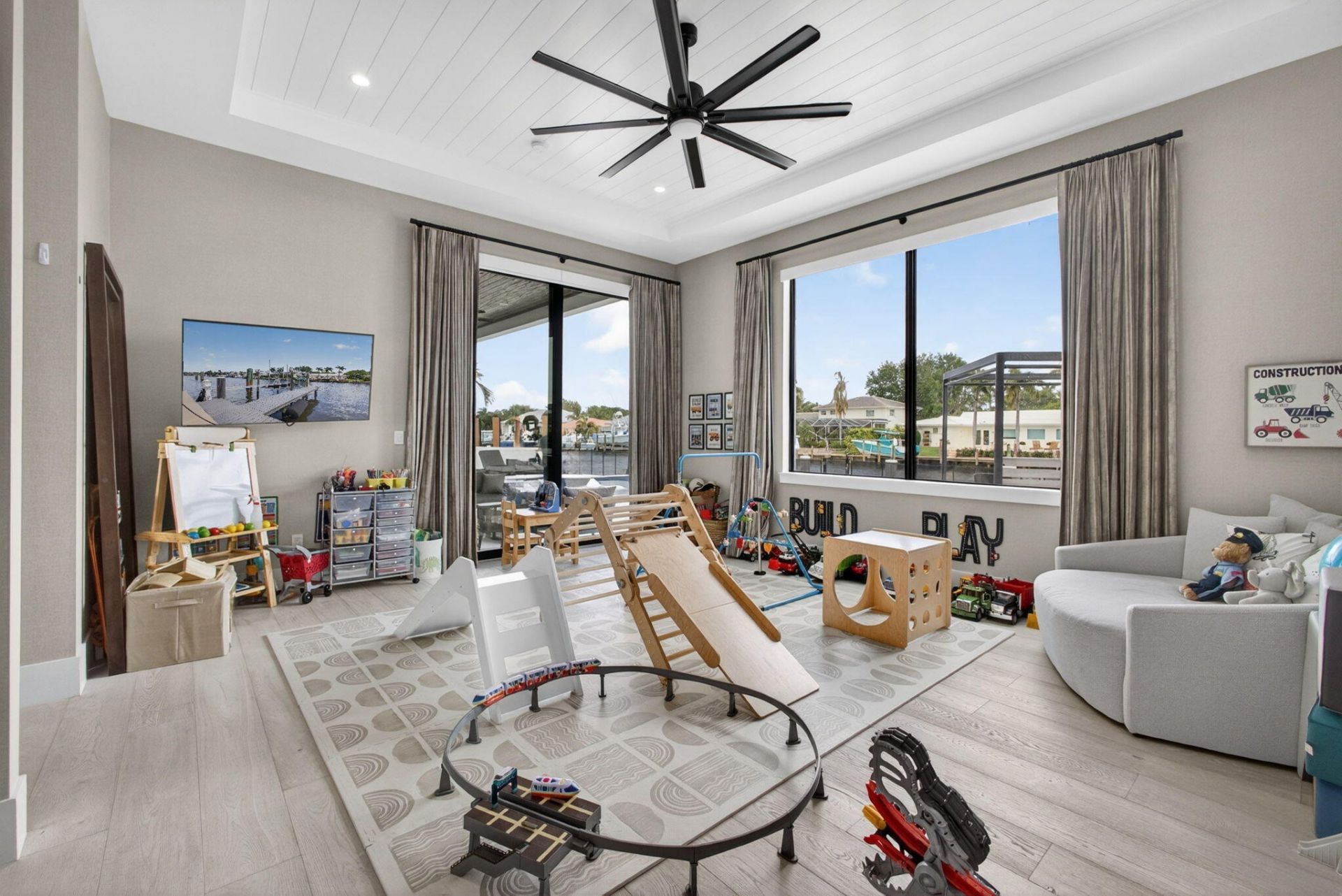 824 Shore Drive, North Palm Beach, FL 33408 Photo