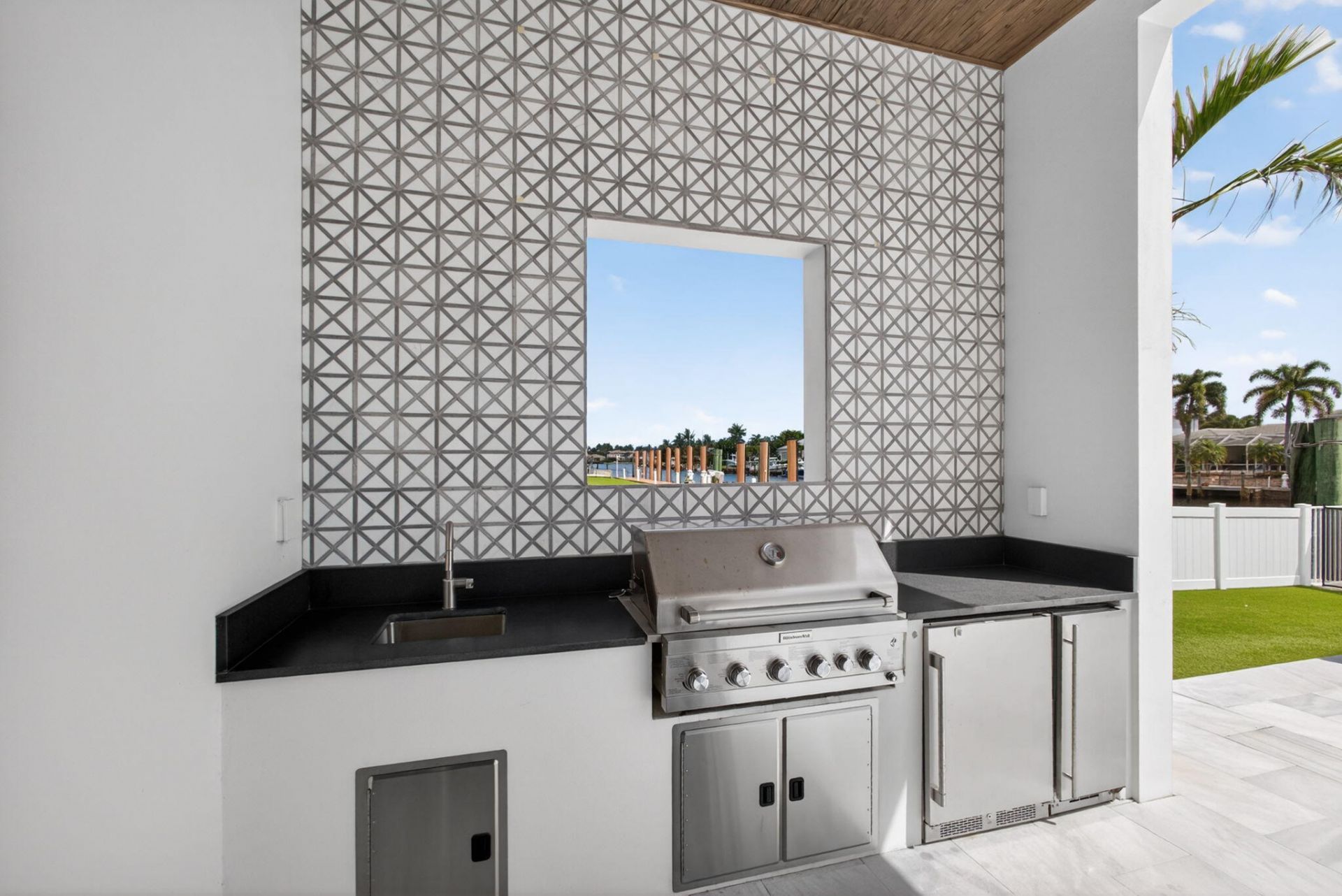 824 Shore Drive, North Palm Beach, FL 33408 Photo