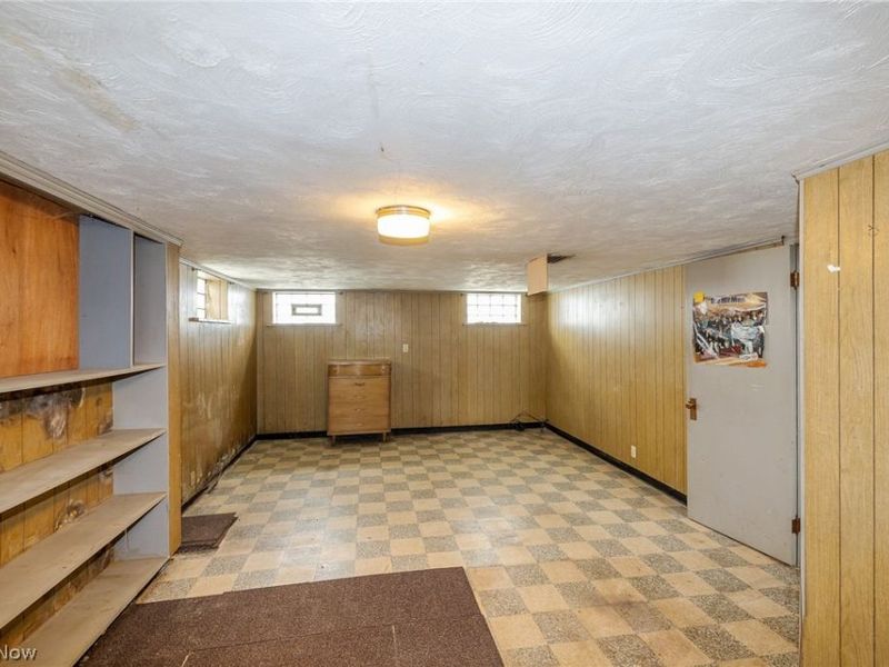 3321 Archmere Avenue, Cleveland, OH 44109 Photo 29