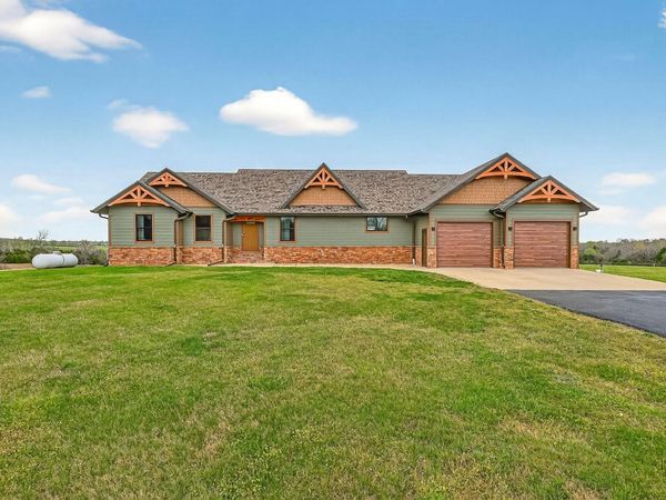 132 County Road 900, Theodosia, MO 65761