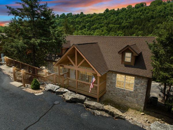 558 Baldknobber Drive , Unit 49, Branson West, MO 65737