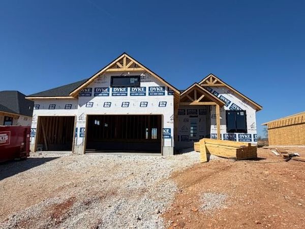 1811 E Skyline Avenue, Ozark, MO 65721