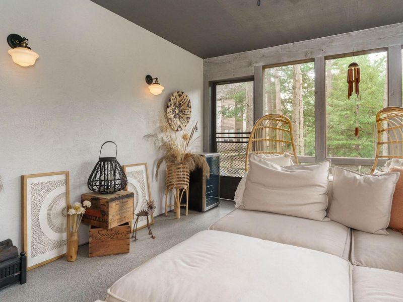 8176 Lake Bluff Court , Columbus, OH 43235 Photo 13