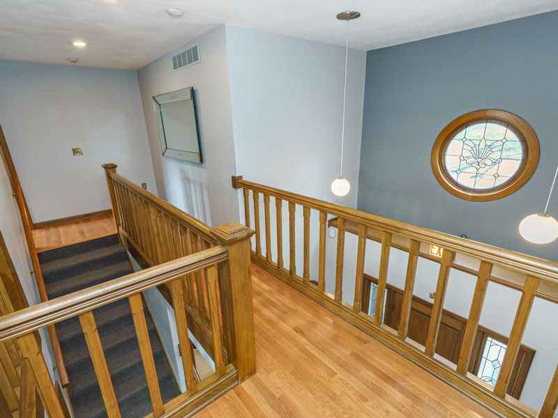 8176 Lake Bluff Court , Columbus, OH 43235 Photo 29