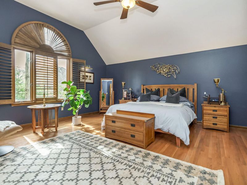 8176 Lake Bluff Court , Columbus, OH 43235 Photo 32