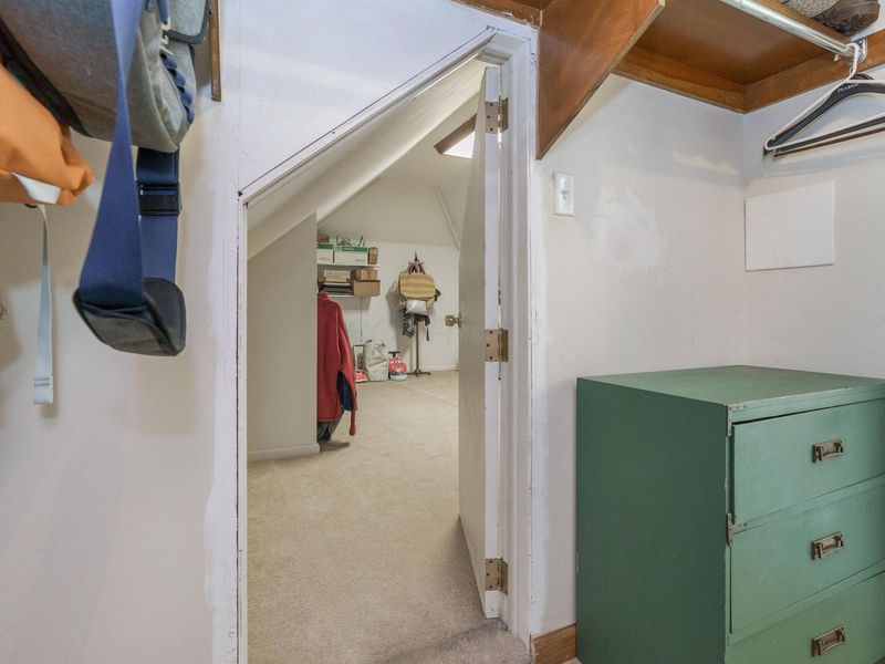 8176 Lake Bluff Court , Columbus, OH 43235 Photo 35