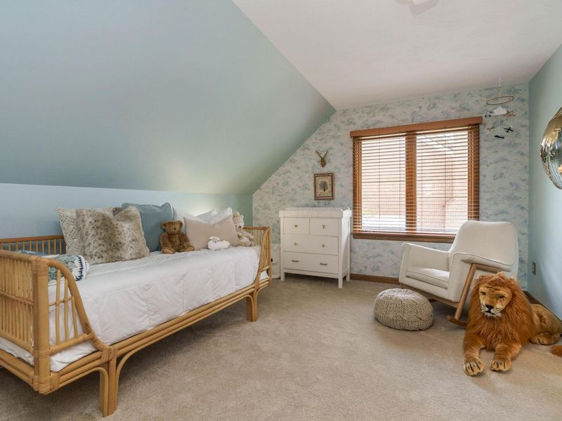 8176 Lake Bluff Court , Columbus, OH 43235 Photo 39