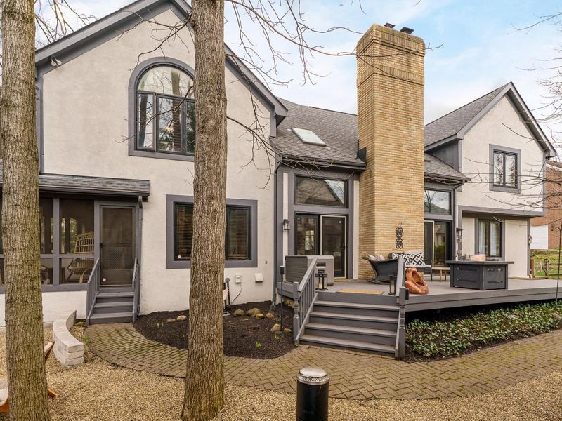 8176 Lake Bluff Court , Columbus, OH 43235 Photo 49