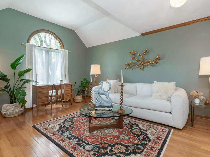 8176 Lake Bluff Court , Columbus, OH 43235 Photo 5