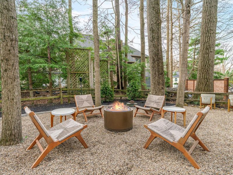 8176 Lake Bluff Court , Columbus, OH 43235 Photo 53