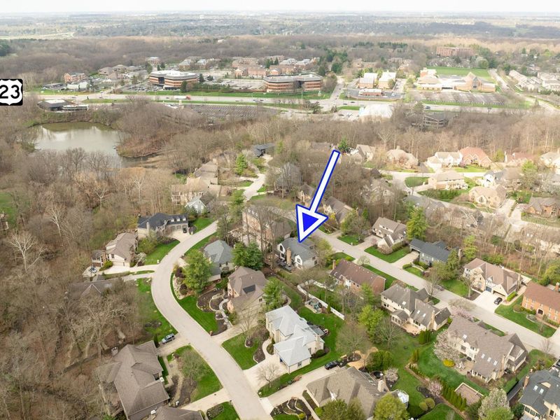 8176 Lake Bluff Court , Columbus, OH 43235 Photo 58