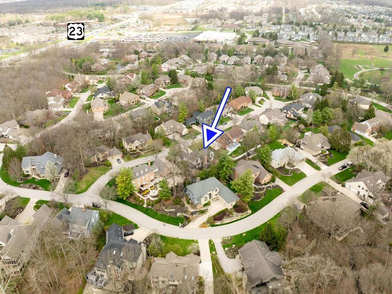 8176 Lake Bluff Court , Columbus, OH 43235 Photo 59