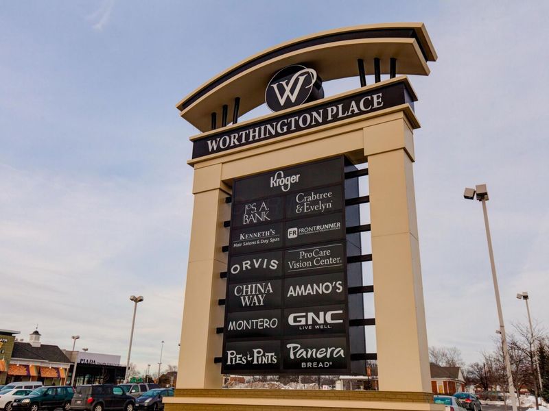 8176 Lake Bluff Court , Columbus, OH 43235 Photo 67