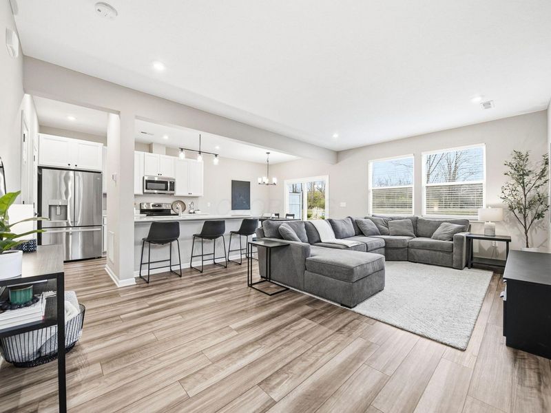 543 Rochdale Run, Delaware, OH 43015 Photo 1