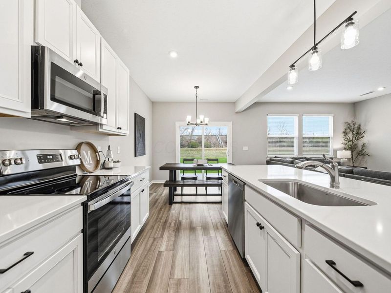 543 Rochdale Run, Delaware, OH 43015 Photo 9