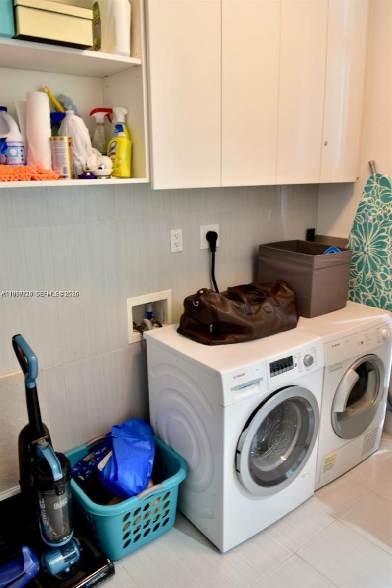 17475 Collins Ave, Unit 2802, Sunny Isles Beach, FL 33160 Photo