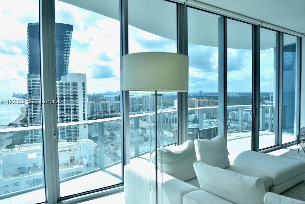 17475 Collins Ave, Unit 2802, Sunny Isles Beach, FL 33160 Photo