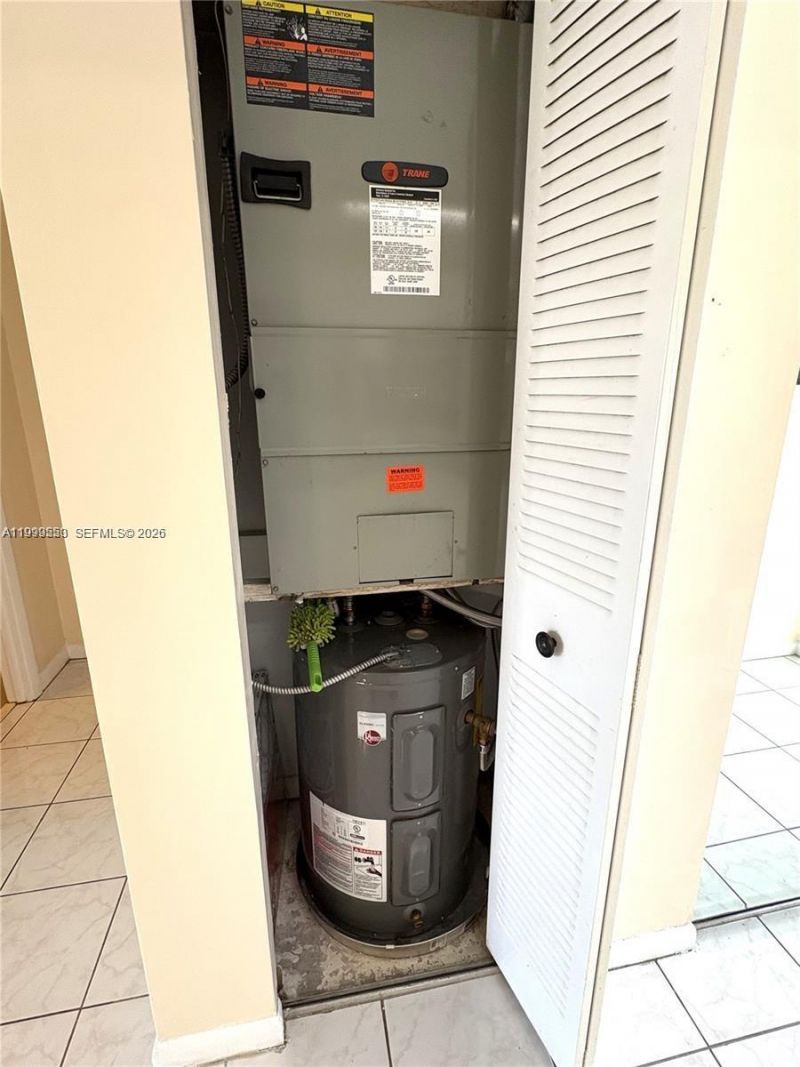 8901 Sunrise Lakes Blvd, Unit 204, Sunrise, FL 33322 Photo