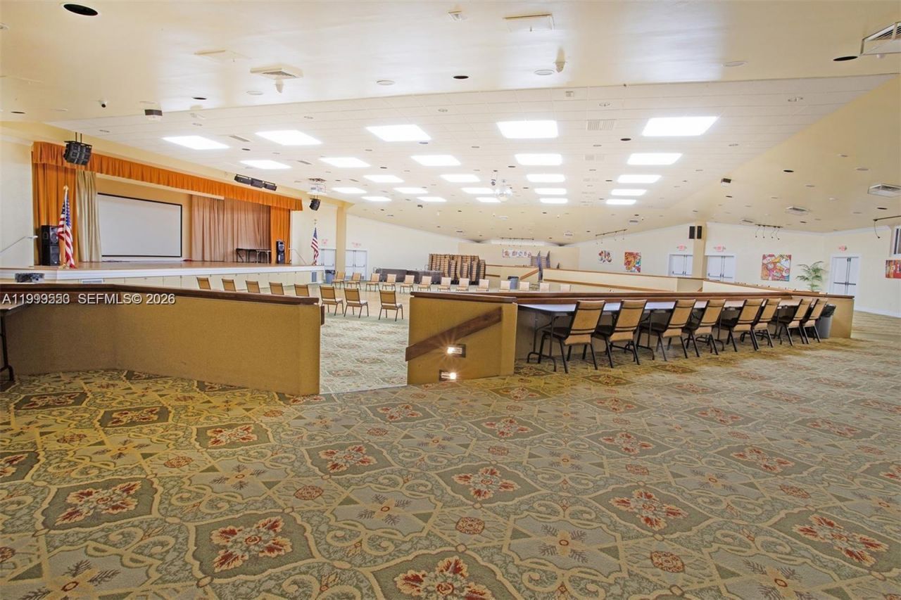 8901 Sunrise Lakes Blvd, Unit 204, Sunrise, FL 33322 Photo