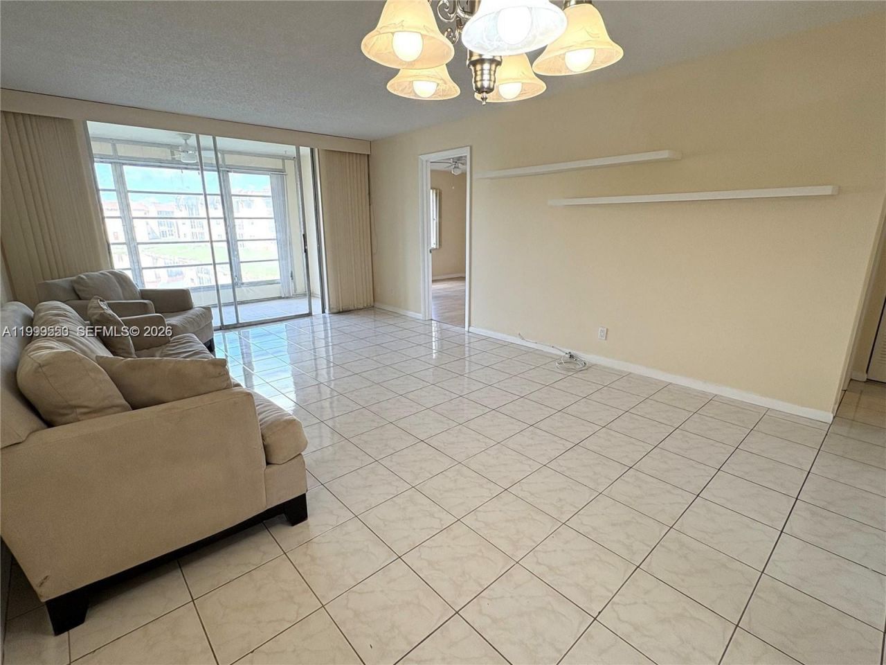 8901 Sunrise Lakes Blvd, Unit 204, Sunrise, FL 33322 Photo