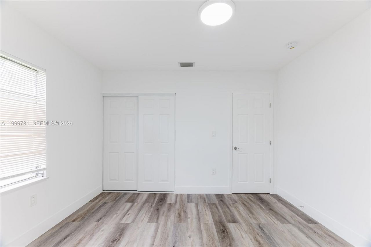 1447 NW 101st St, Miami, FL 33147 Photo