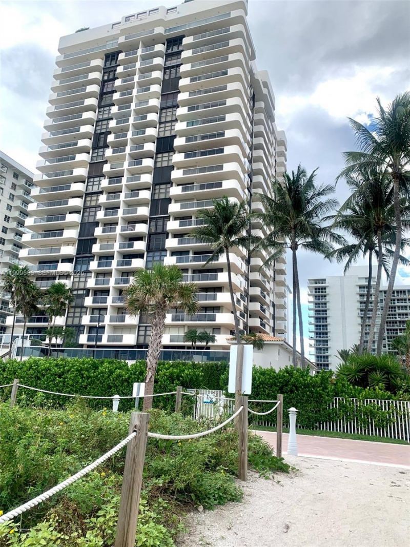 5757 Collins Ave, Unit 1003, Miami Beach, FL 33140 Photo