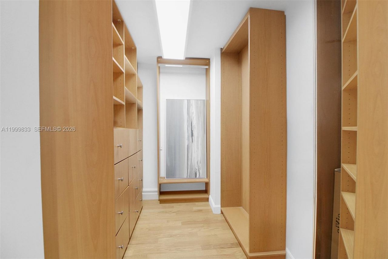 5757 Collins Ave, Unit 1003, Miami Beach, FL 33140 Photo