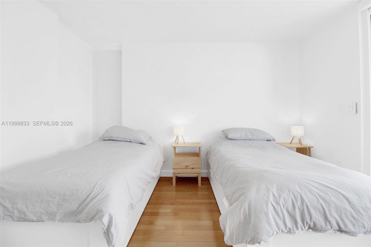 5757 Collins Ave, Unit 1003, Miami Beach, FL 33140 Photo