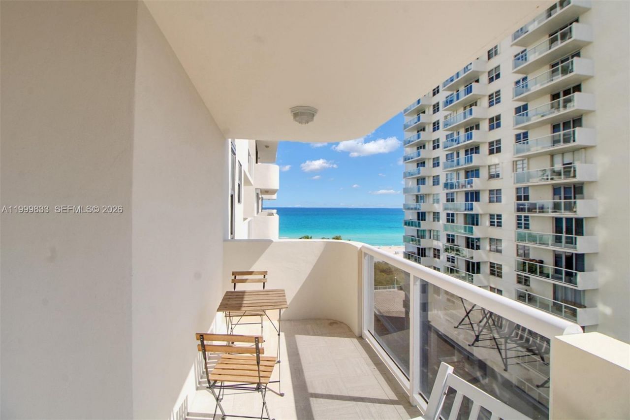 5757 Collins Ave, Unit 1003, Miami Beach, FL 33140 Photo