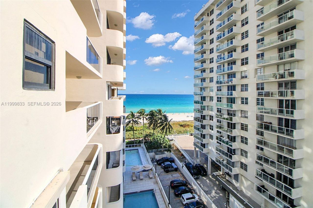 5757 Collins Ave, Unit 1003, Miami Beach, FL 33140 Photo