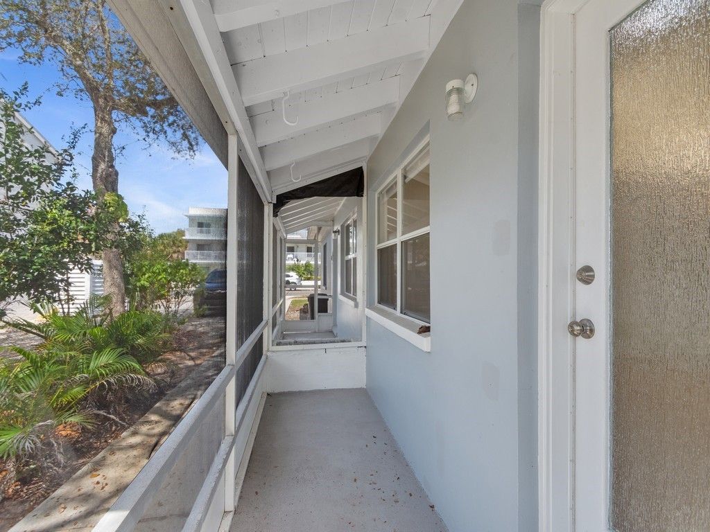 856 Dahlia Lane, Vero Beach, FL 32963 Photo