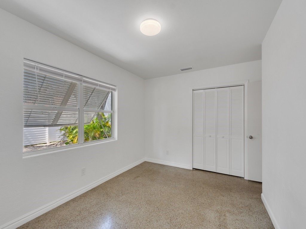 856 Dahlia Lane, Vero Beach, FL 32963 Photo