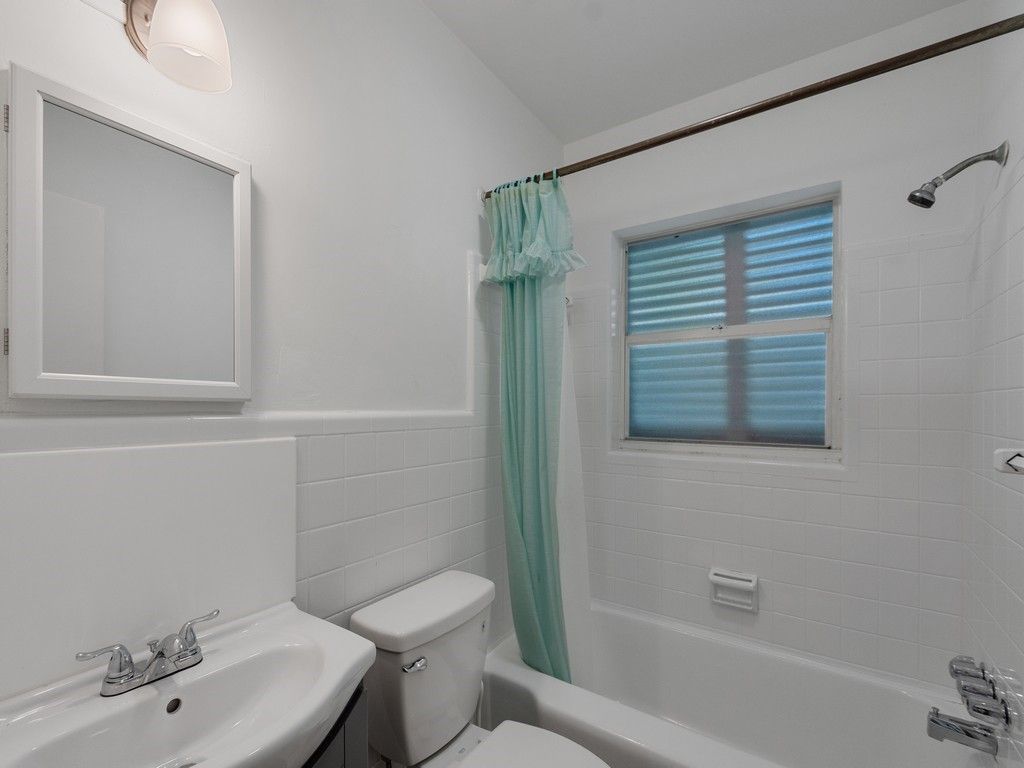 856 Dahlia Lane, Vero Beach, FL 32963 Photo