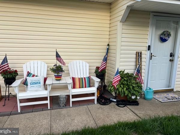 39 MEDITERRANEAN COURT , BARNEGAT, NJ 08005