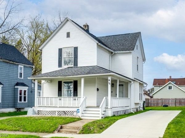 76 16th Street NW, Barberton, OH 44203