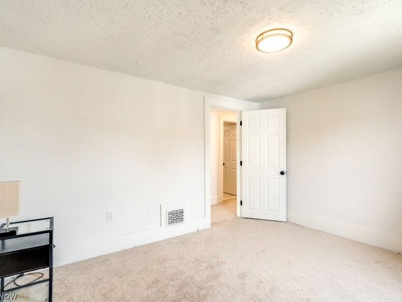 76 16th Street NW, Barberton, OH 44203 Photo 24