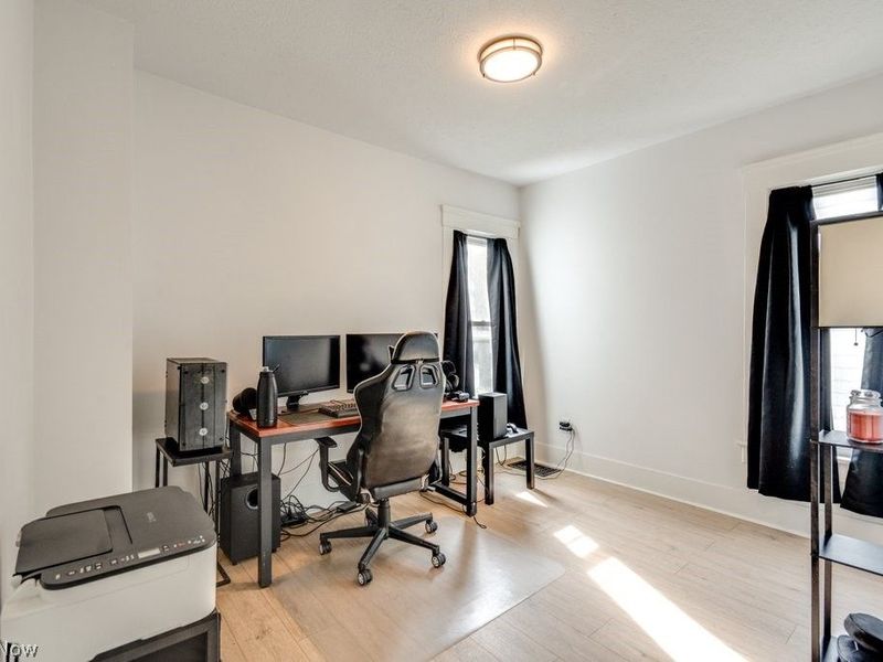 76 16th Street NW, Barberton, OH 44203 Photo 9