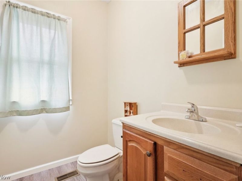 3612 Daisy Avenue, Cleveland, OH 44109 Photo 15