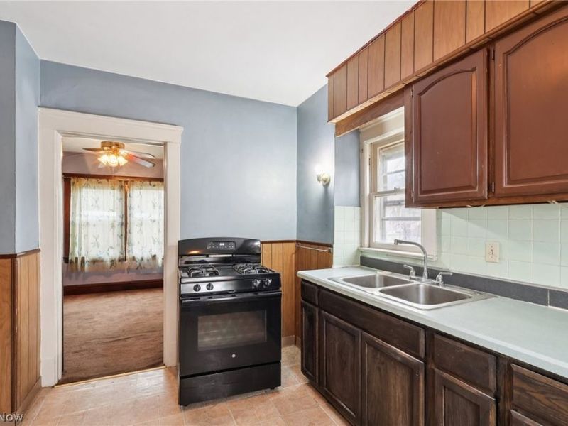 3612 Daisy Avenue, Cleveland, OH 44109 Photo 36