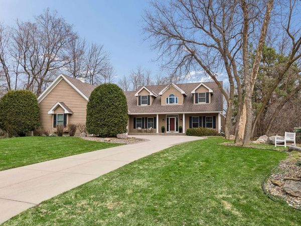 1360 Zircon Lane N, Plymouth, MN 55447