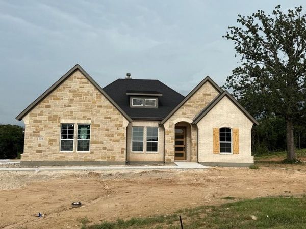 128 Oak Grove Way, Springtown, TX 76082