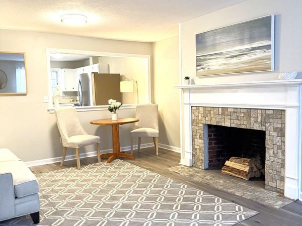 18 Boulder Brook Drive, unit #4, Exeter, NH 03833