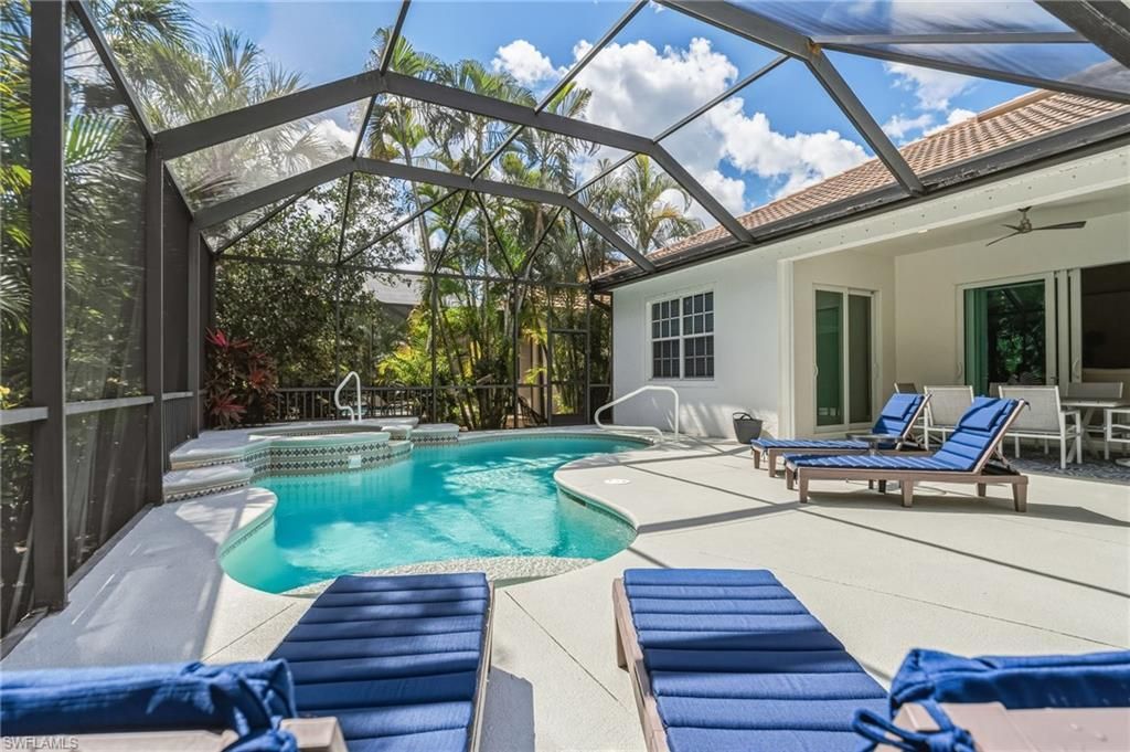 19005 Ridgepoint Dr, Estero, FL 33928 Photo