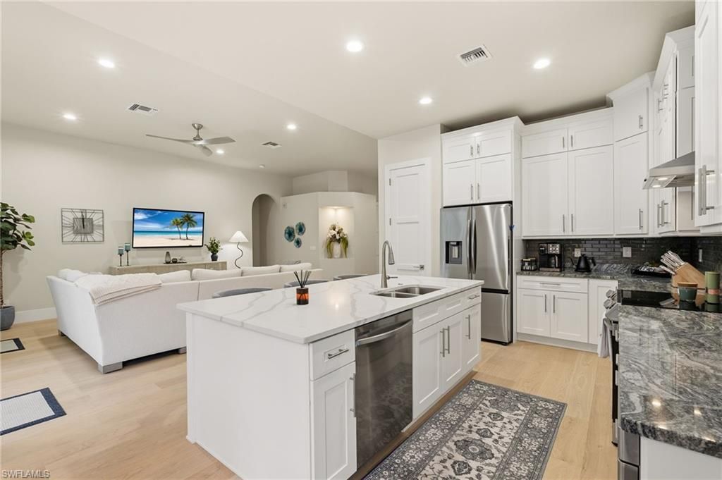 19005 Ridgepoint Dr, Estero, FL 33928 Photo