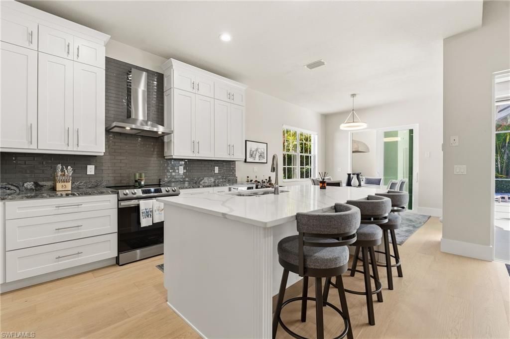 19005 Ridgepoint Dr, Estero, FL 33928 Photo