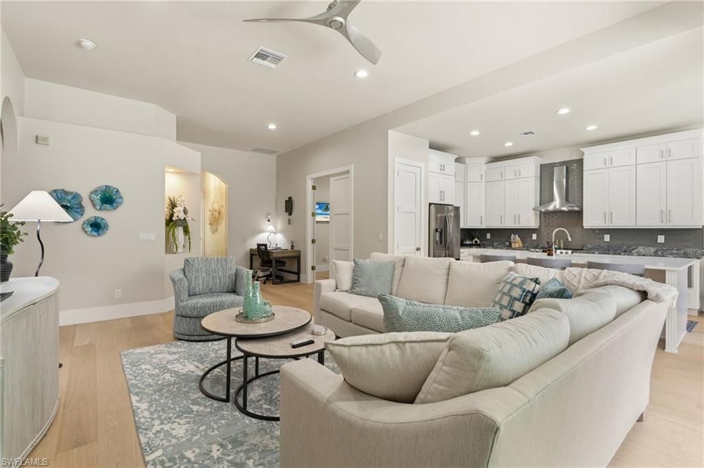 19005 Ridgepoint Dr, Estero, FL 33928 Photo