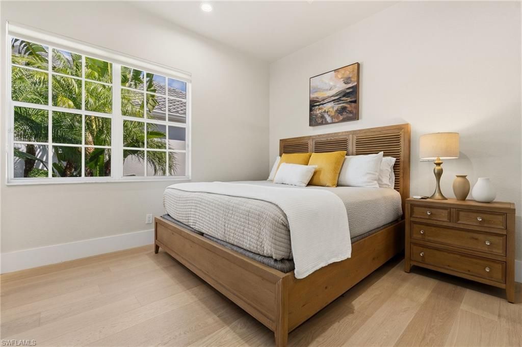 19005 Ridgepoint Dr, Estero, FL 33928 Photo